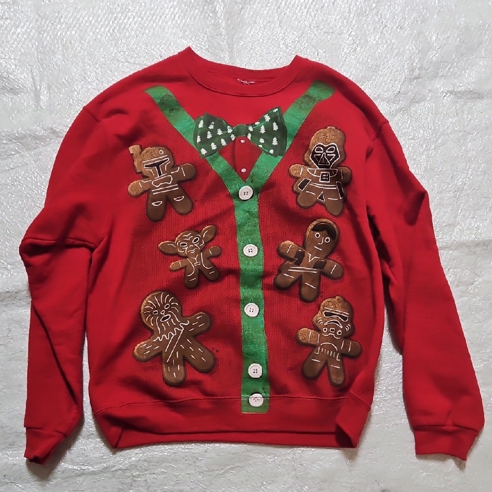 Star Wars Red and Green Crewneck Sweater with Gingerbread Design